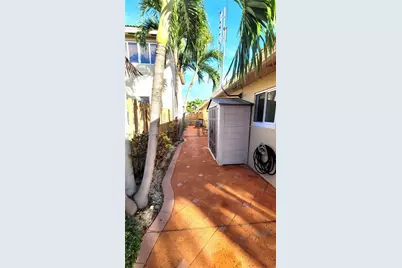 21472 SW 89th Ct, Cutler Bay, FL 33189 - Photo 19