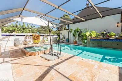 740 31st St SW, Naples, FL 34117 - Photo 17