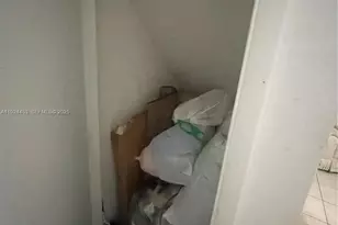 4852 NW 9th Dr, Plantation, FL 33317 - Photo 13