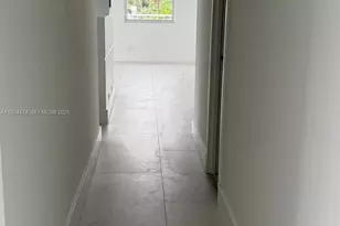 16570 NE 26th Ave, North Miami Beach, FL 33160 - Photo 35