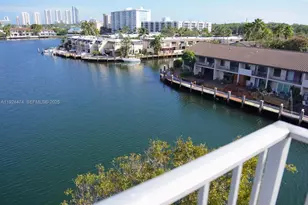 16570 NE 26th Ave, North Miami Beach, FL 33160 - Photo 23