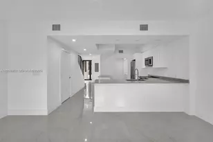 4181 N Oak Pl, Dania Beach, FL 33314 - Photo 13