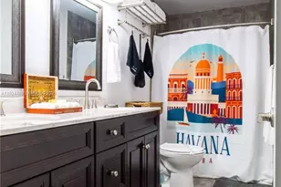 985 SW 10th St, Miami, FL 33130 - Photo 25