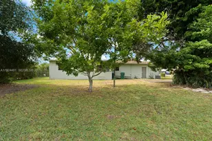 19621 NW 39th Ct, Miami Gardens, FL 33055 - Photo 13