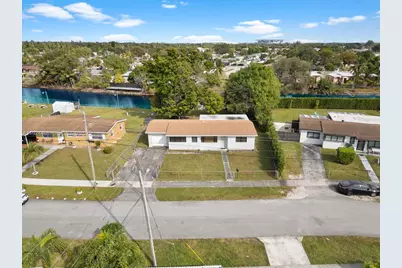 19621 NW 39th Ct, Miami Gardens, FL 33055 - Photo 5