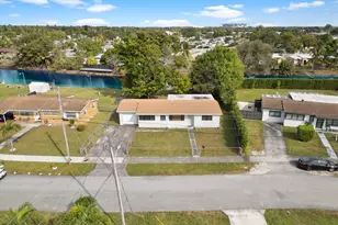 19621 NW 39th Ct, Miami Gardens, FL 33055 - Photo 5