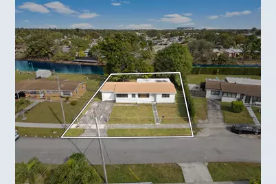 19621 NW 39th Ct, Miami Gardens, FL 33055 - Photo 11