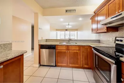 1520 Whitehall Dr #101, Davie, FL 33324 - Photo 3