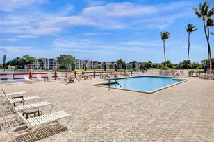 1520 Whitehall Dr, Davie, FL 33324 - Photo 19