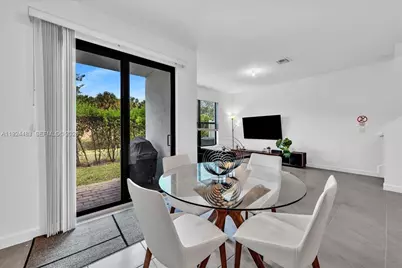 1004 Willow Pl #0, Riviera Beach, FL 33410 - Photo 7