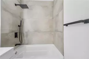 485 NW 132nd St, North Miami, FL 33168 - Photo 15