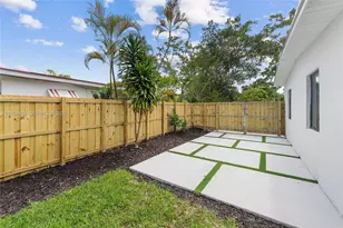 485 NW 132nd St, North Miami, FL 33168 - Photo 23