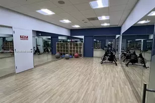 19380 Collins Ave, Sunny Isles Beach, FL 33160 - Photo 5