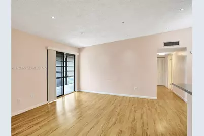 9974 N Belfort Cir #207, Tamarac, FL 33321 - Photo 7