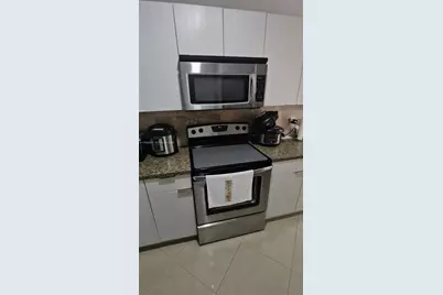 7368 SW 82nd St #E215, Miami, FL 33143 - Photo 5