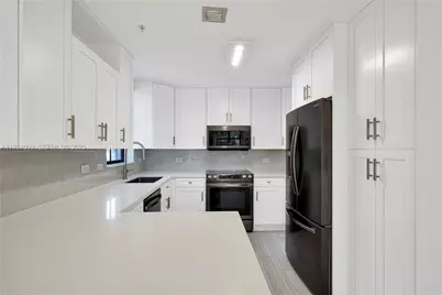 1650 Galiano St #TH15, Coral Gables, FL 33134 - Photo 7