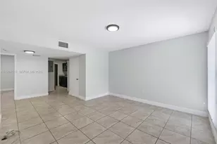 1977 NW 5th Pl, Miami, FL 33136 - Photo 5