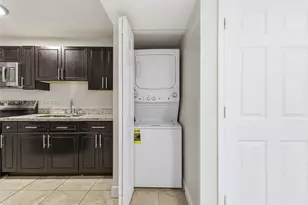 1977 NW 5th Pl, Miami, FL 33136 - Photo 3