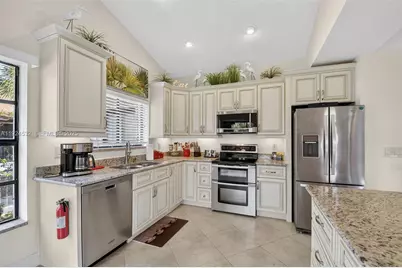 3259 Perimeter Dr #3259, Greenacres, FL 33467 - Photo 21