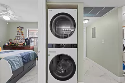 821 NE 207th Ln #102-1, Miami, FL 33179 - Photo 11