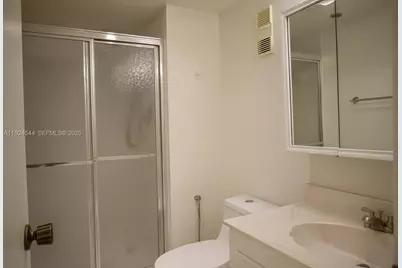 1100 Saint Charles Pl #308, Pembroke Pines, FL 33026 - Photo 13
