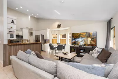 7101 NW 44th Ln, Coconut Creek, FL 33073 - Photo 17