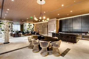 55 SW 9th St, Miami, FL 33130 - Photo 17