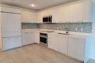 55 SW 9th St, Miami, FL 33130 - Photo 5