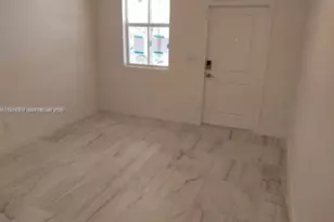 1790 SE 7th Ter, Homestead, FL 33034 - Photo 9