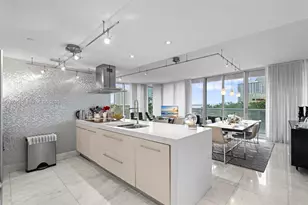 495 Brickell Ave, Miami, FL 33131 - Photo 5