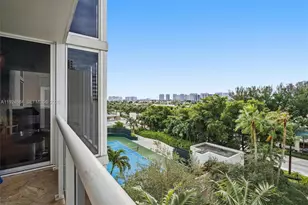 19111 Collins Ave, Sunny Isles Beach, FL 33160 - Photo 23