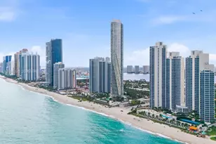 19111 Collins Ave, Sunny Isles Beach, FL 33160 - Photo 37