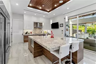 2809 NE 24th Pl, Fort Lauderdale, FL 33305 - Photo 7