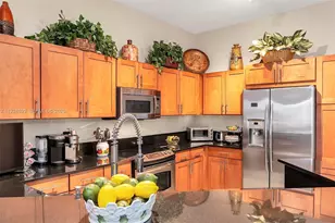 8390 SW 72nd Ave, Miami, FL 33143 - Photo 3