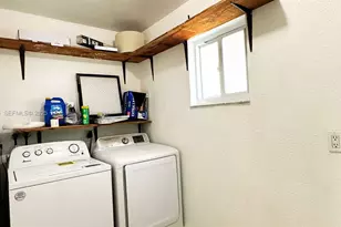 2246 Nova Village Dr, Davie, FL 33317 - Photo 27