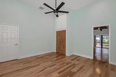 2621 S Parkview Dr, Hallandale Beach, FL 33009 - Photo 17