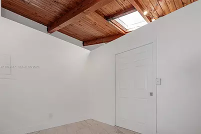 2621 S Parkview Dr, Hallandale Beach, FL 33009 - Photo 27