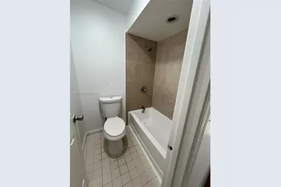 2501 NW 56th Ave #5-14, Lauderhill, FL 33313 - Photo 9