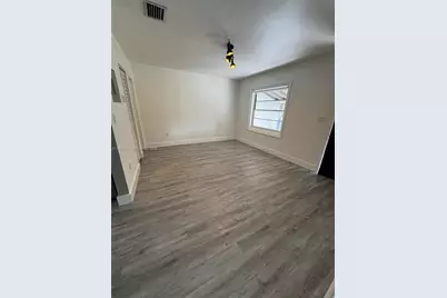 525 NW 91th #1, Miami, FL 33150 - Photo 9