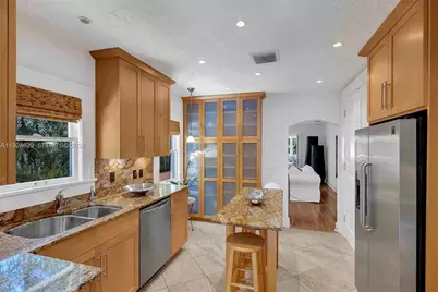 136 NE 101st St, Miami Shores, FL 33138 - Photo 27