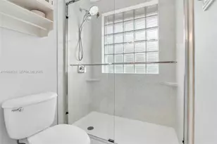 3835 Crestwood Cir, Weston, FL 33331 - Photo 39