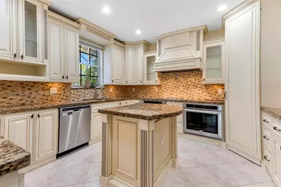 3835 Crestwood Cir, Weston, FL 33331 - Photo 17