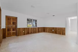 11550 SW 108th Ct, Miami, FL 33176 - Photo 11