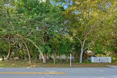 11550 SW 108th Ct, Miami, FL 33176 - Photo 39