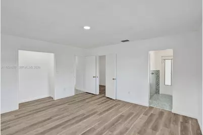 2371 NE 193rd St, Miami, FL 33180 - Photo 11