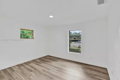 2371 NE 193rd St, Miami, FL 33180 - Photo 13