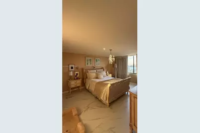 2333 Brickell Ave #1814, Miami, FL 33129 - Photo 9