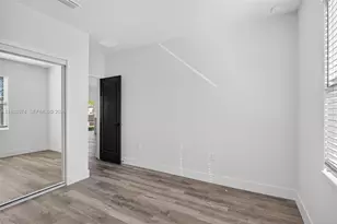 710 Bedford Point Ave, Lehigh Acres, FL 33974 - Photo 19