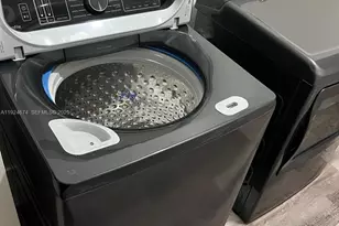 710 Bedford Point Ave, Lehigh Acres, FL 33974 - Photo 35