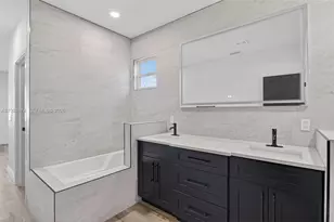 710 Bedford Point Ave, Lehigh Acres, FL 33974 - Photo 25